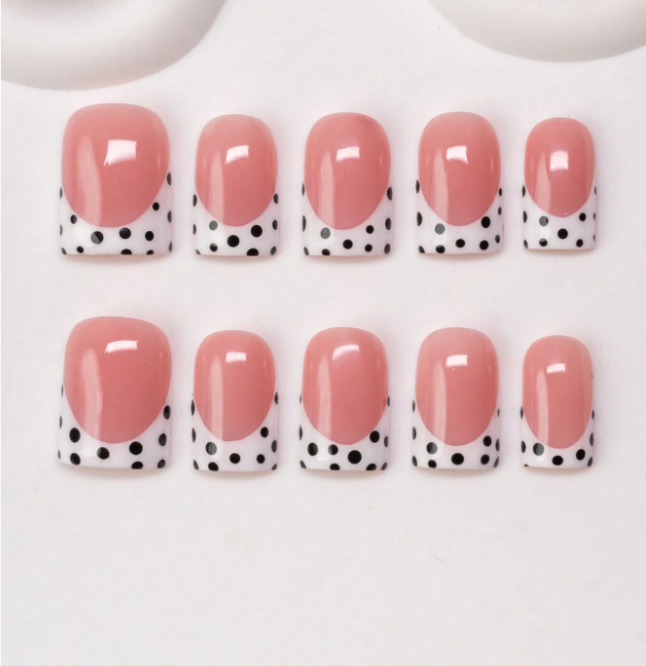 Black Dot Blush