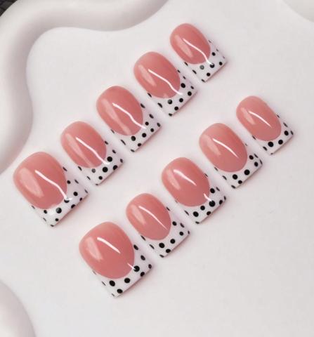 Black Dot Blush