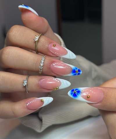 Azure Bloom French
