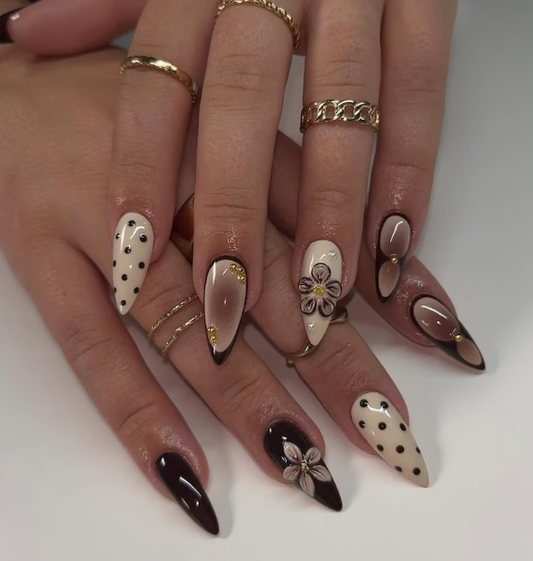 Vintage Noir Bloom