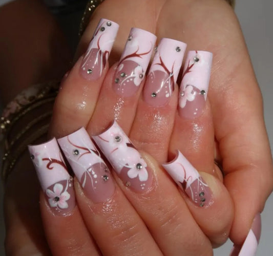 Blossom Noir