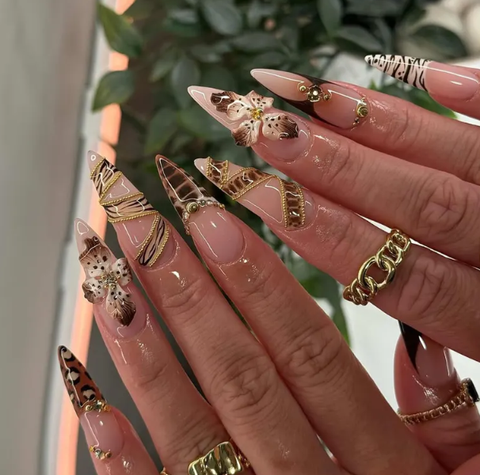 Luxury Wild Elegance Reusable Acrylic Press-On Nails (10pcs)